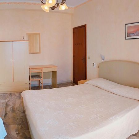 Paradiso Hotel Ristorante Riaci Capo Екстер'єр фото