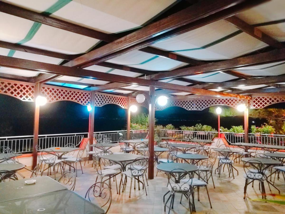 Paradiso Hotel Ristorante Riaci Capo Екстер'єр фото