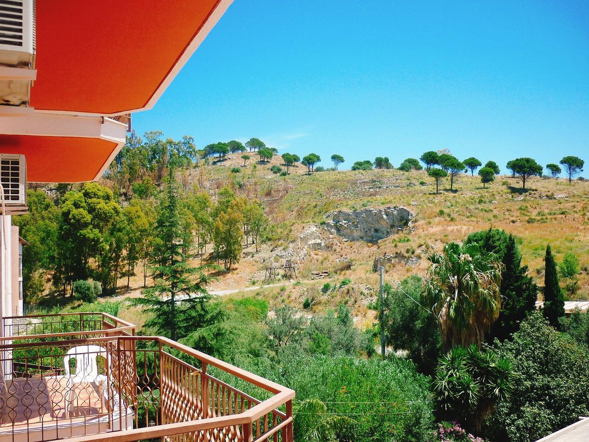 Paradiso Hotel Ristorante Riaci Capo Екстер'єр фото