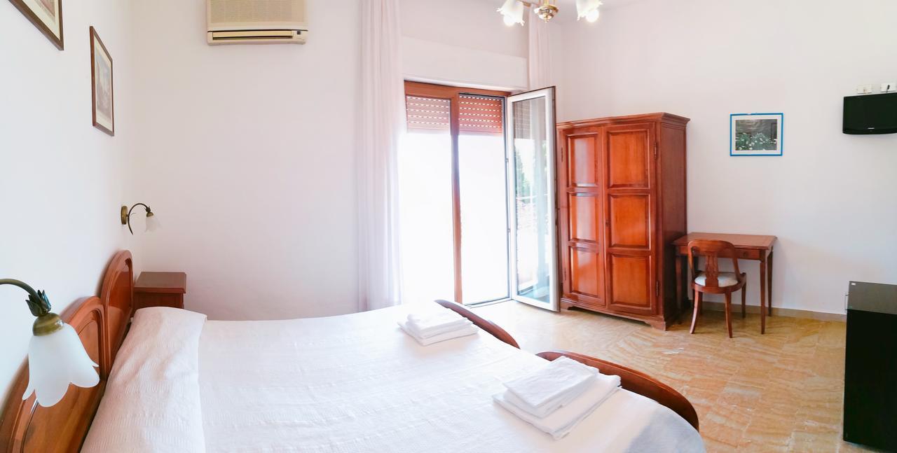 Paradiso Hotel Ristorante Riaci Capo Екстер'єр фото