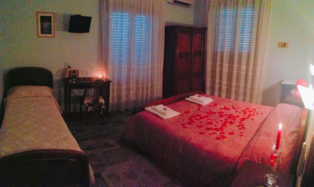 Paradiso Hotel Ristorante Riaci Capo Екстер'єр фото